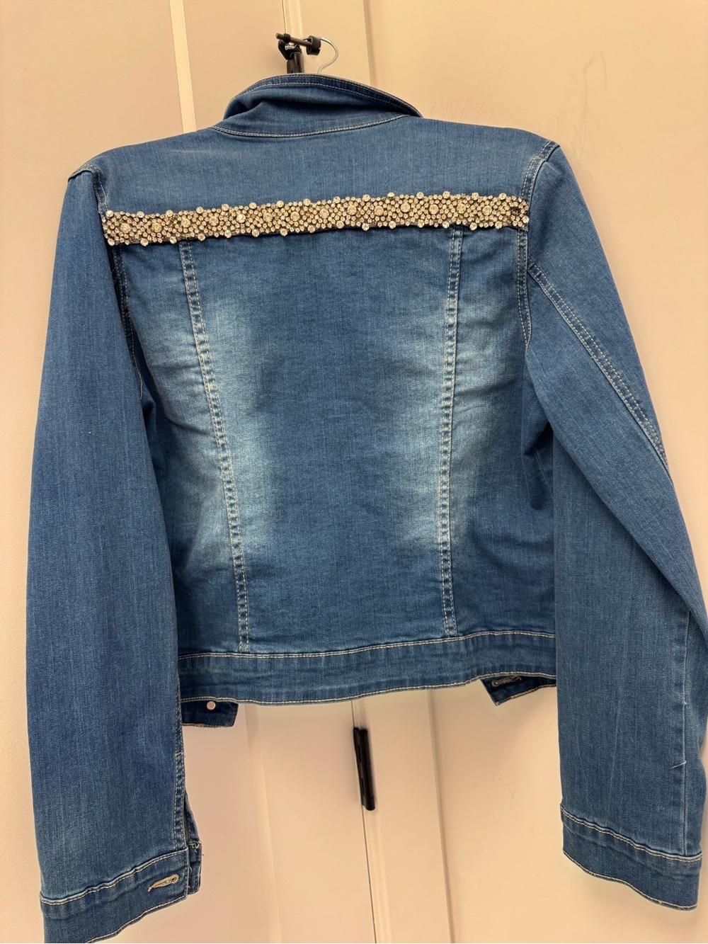 Jean jacket - Picture 6 of 6